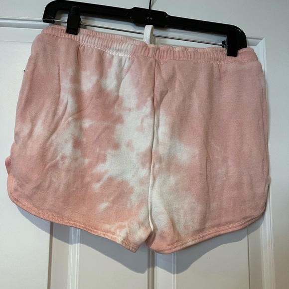 NWT Tye Dye Short Set by Project Social T Size Small - Picture 7 of 16